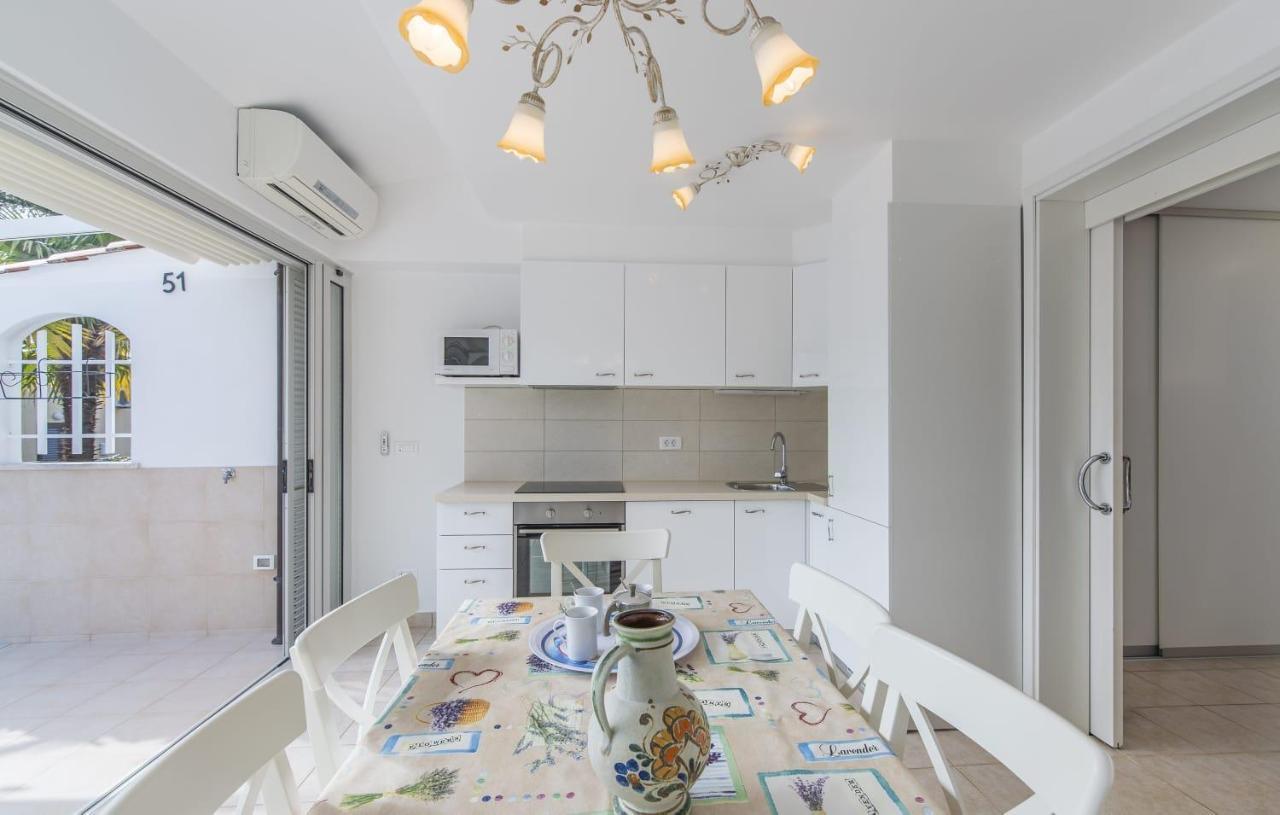 Holiday Home M&M Novigrad  Luaran gambar